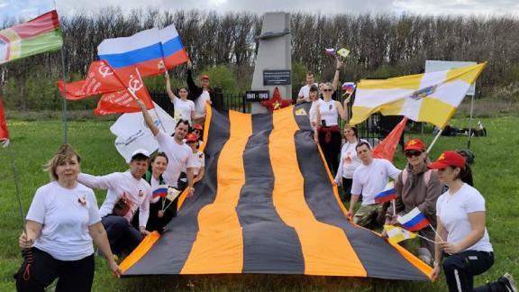 Сотрудники минсельхоза Ставрополья совершили восхождение на Стрижамент