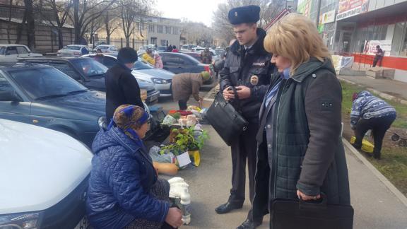 Ежемесячно в Невинномысске выявляют более 80 нелегальных уличных торговцев