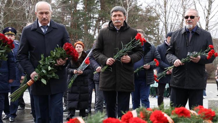 На Ставрополье открыли Всероссийский футбольный турнир памяти Духина