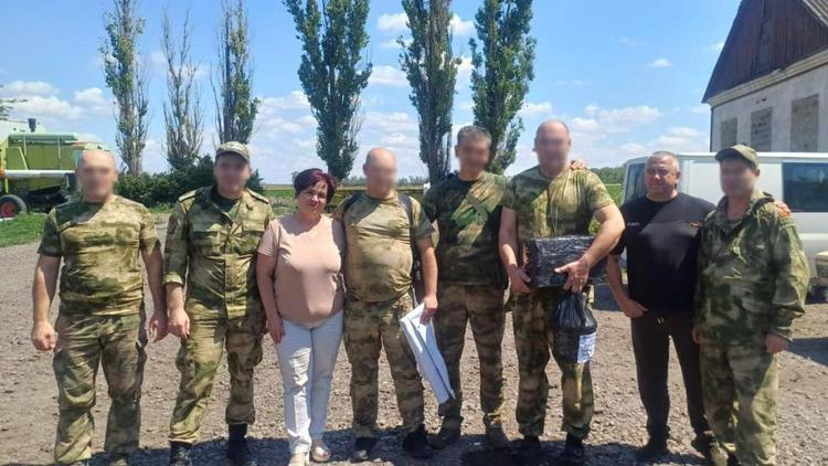 Гуманитарный груз в зону СВО доставили из Андроповского округа
