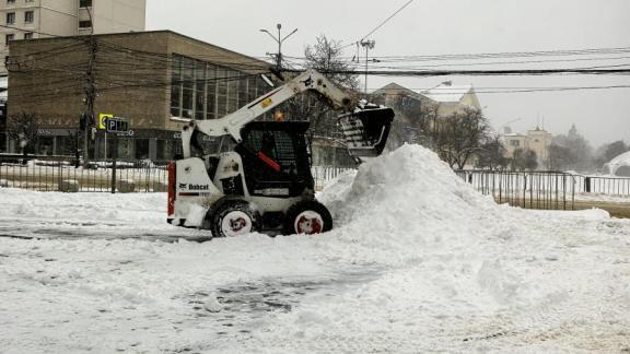 На дорогах Ставрополя работает около сотни единиц коммунальной техники