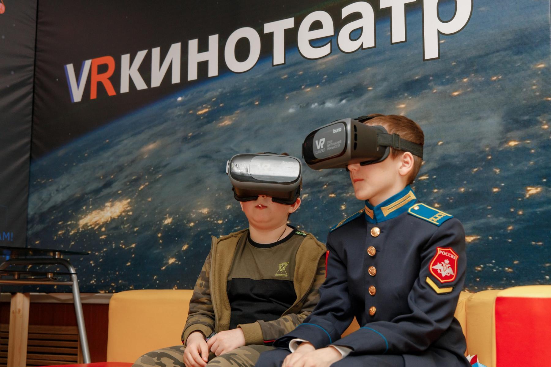 Цифровая библионочь»: «Ростелеком» организовал VR-кинотеатр и квест для  читателей Ставрополя | Ставропольская правда