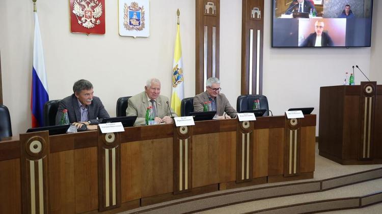 Депутаты Ставрополья работают над законопроектом о креативных индустриях