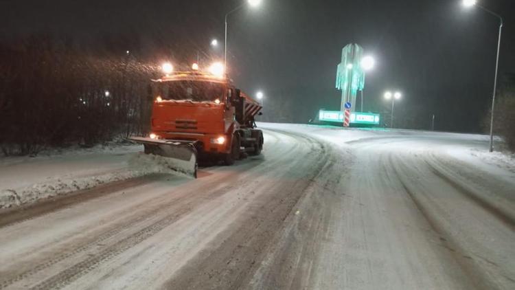 Железноводск борется со снежной стихией