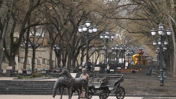 В Кисловодске заканчивают обустройство проспекта Ленина