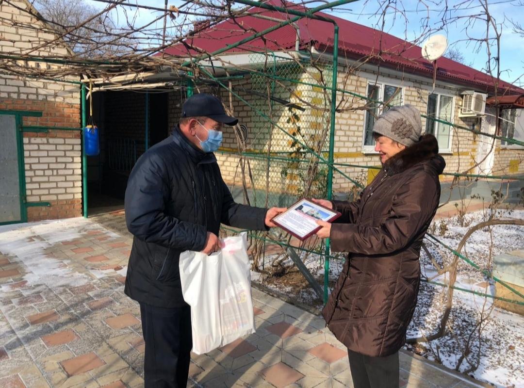 Туркменский округ Ставропольский край. Ставропольский край, туркменский муниципальный округ, пос. Ясный. Глава туркменского района Ефимов. Собрание ветеранов туркменский район Ставропольский край.