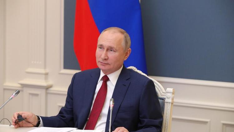 Россия продолжает курс на снижение бедности