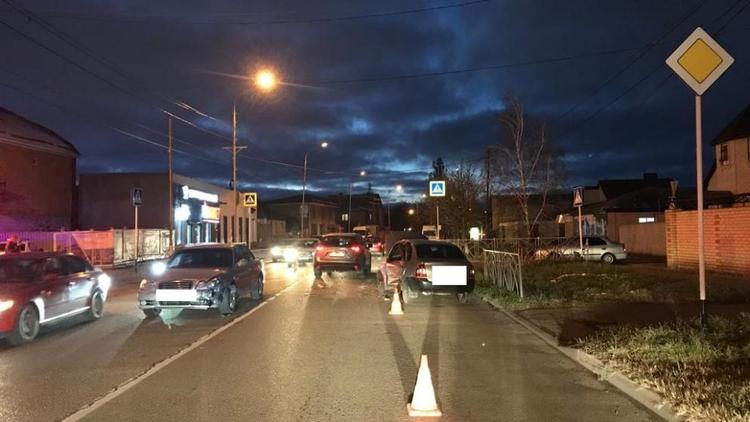 Два человека пострадали в аварии в Ставрополе