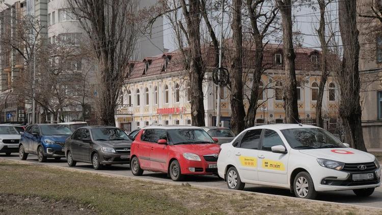Около 30 водителей в Кисловодске нарушили правила тонировки стёкол