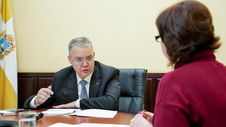 Губернатор Владимиров взял на контроль вопросы с приёма граждан