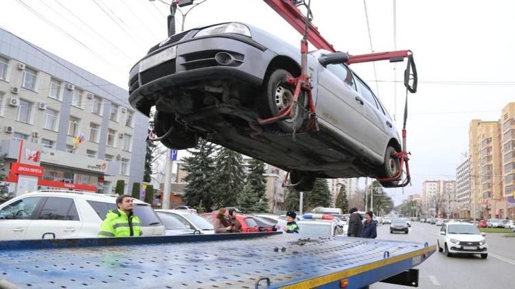 В Ставрополе проходят рейды по соблюдению правил парковки для людей с ОВЗ