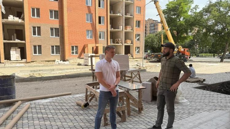 В Пятигорске 163 переселенца из ветхого жилья въедут в новые квартиры осенью