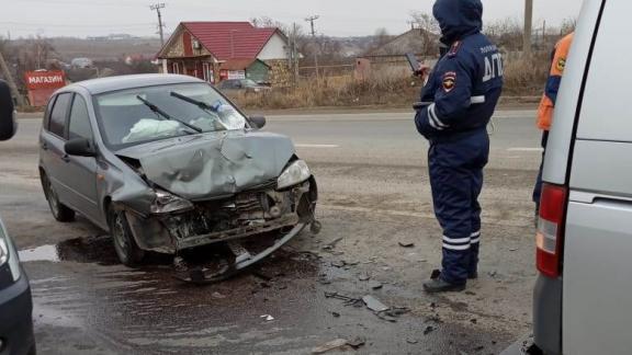 Женщина с 11-летней дочкой пострадали в ДТП на Ставрополье