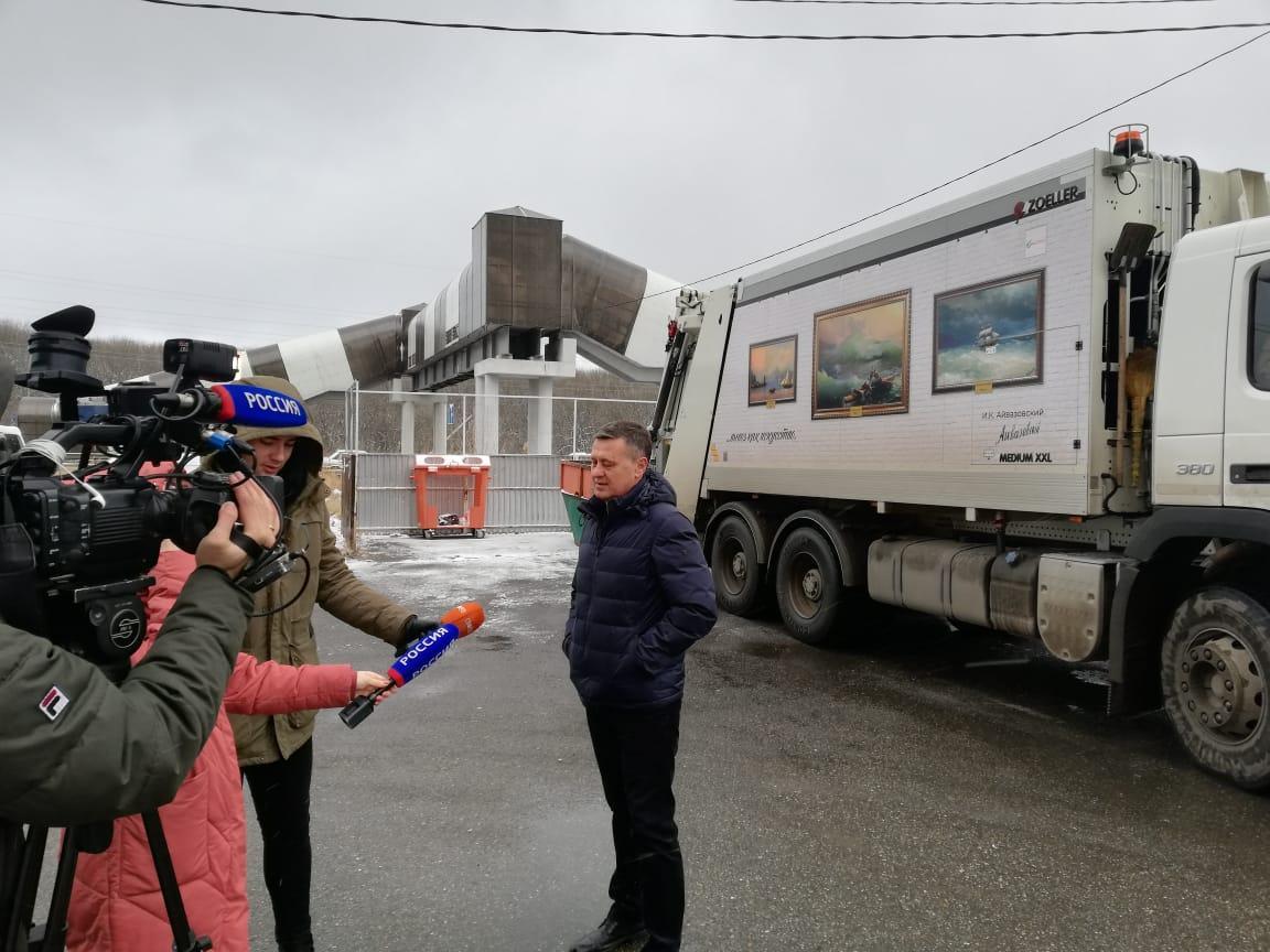 Вывоз мусора в Ставрополе в новогодние праздники обеспечивают 170 единиц  спецтехники | Ставропольская правда