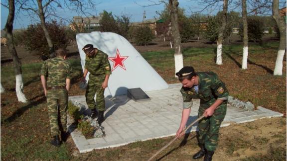 Волонтёры Новоалександровского округа Ставрополья регулярно помогают землякам