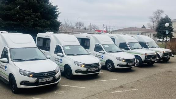 Новоалександровская больница получила пять новых автомобилей