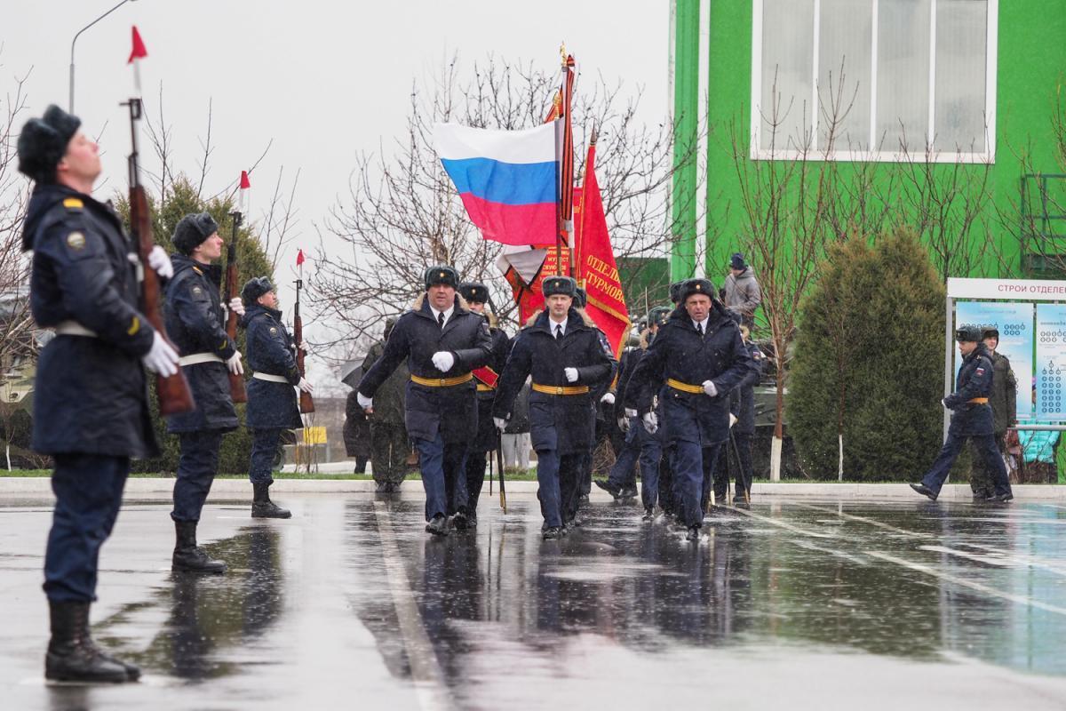 Ставропольскому Гвардейскому десантно-штурмовому Кавказскому казачьему полку  исполнилось 45 лет | Ставропольская правда