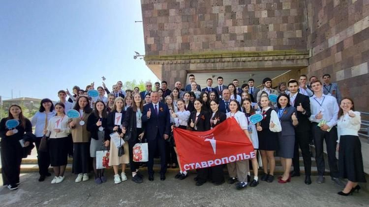 В Арзгирском округе Ставрополья школьники познакомились с работой местной администрации