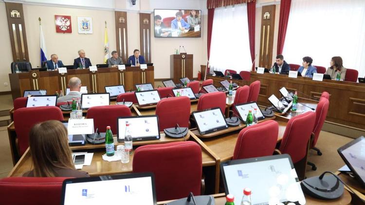 На Ставрополье работают над изменениями законодательства в сфере организации проведения капремонта МКД 