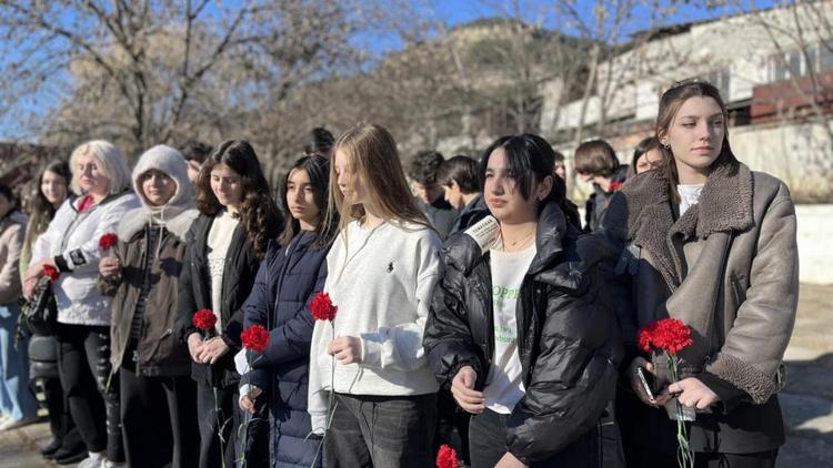 Более двух тысяч кусков блокадного хлеба раздали в Кисловодске