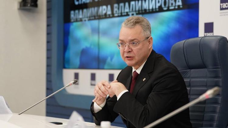 Губернатор Владимиров: автобусы на экотопливе свяжут города КМВ с аэропортом Минеральные Воды