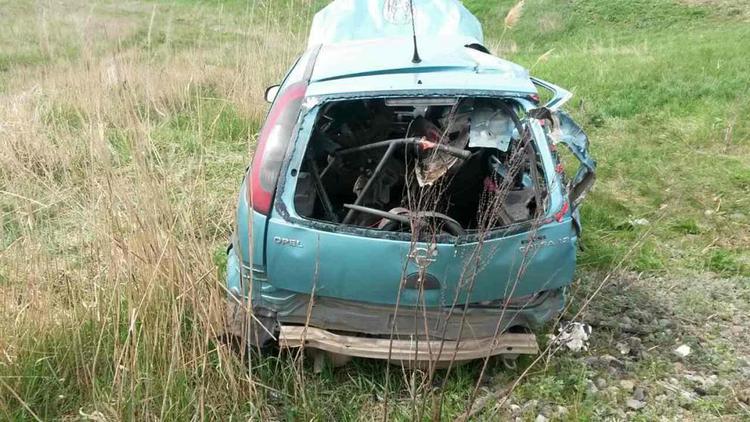 Поезд и легковой автомобиль столкнулись на Ставрополье