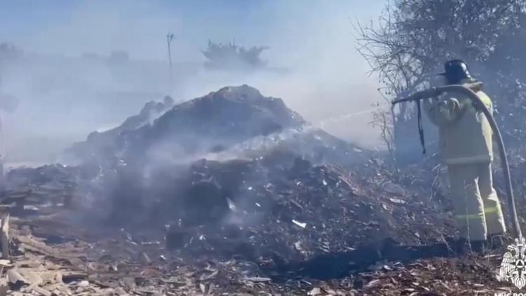 В СНТ Ставрополя сгорели девять дач
