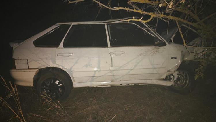 На Ставрополье попавший в ДТП водитель пытался скрыть своих пассажиров от полиции