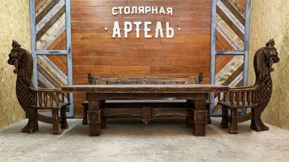 На Ставрополье ремесленники достраивают этногородок из дерева