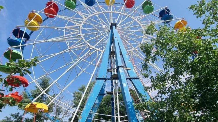 В Георгиевске обновляют городской парк