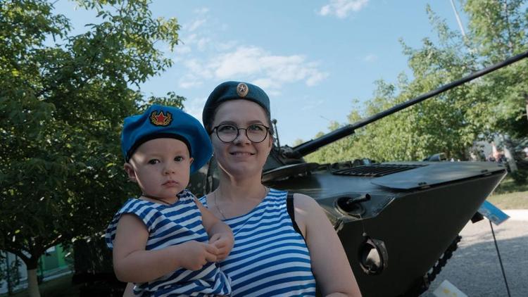 Глава Ставрополья поздравил жителей края с Днём воздушно-десантных войск