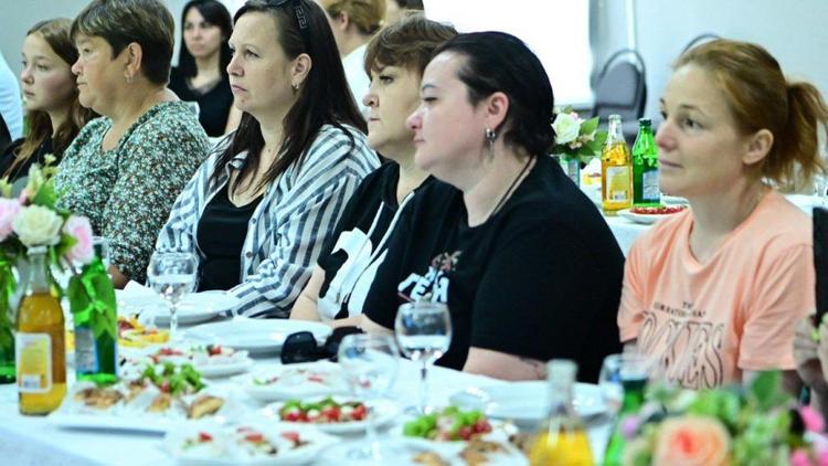 В Будённовске состоялась встреча с вдовами участников СВО