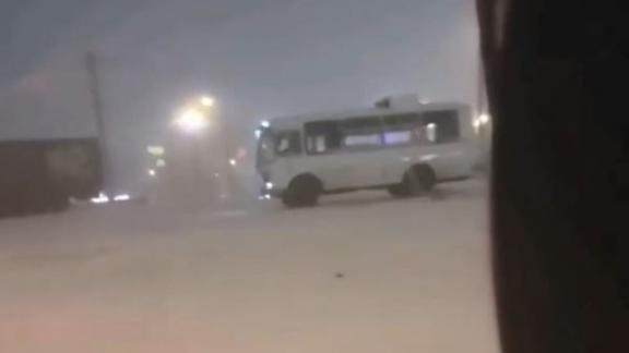 Ставропольчане обсуждают в социальных сетях дрифт водителя «Пазика»