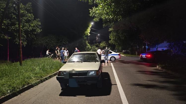 Водитель легковушки сбил двоих детей в Пятигорске
