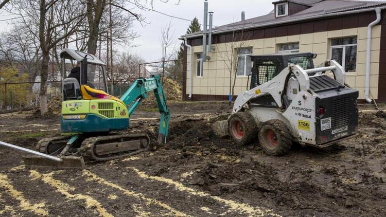 В Ставрополе обустраивают новое пространство для прогулок