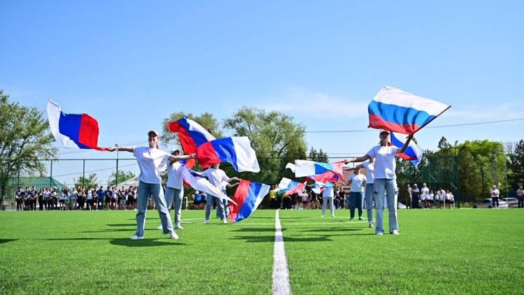 На Ставрополье в сельской школе Будённовского округа появился новый стадион