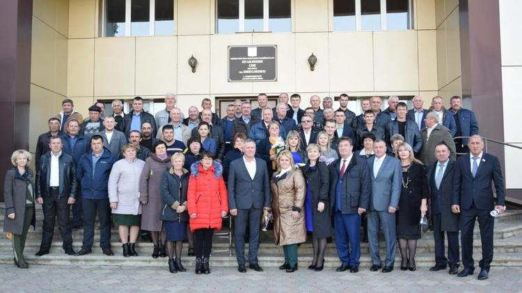 Председатель колхоза на Ставрополье удостоен почётного звания за личные заслуги в развитии АПК региона