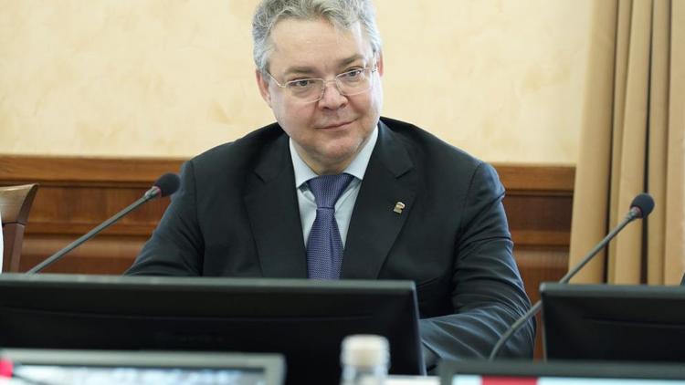 Губернатор Ставрополья пообщался с участниками регионального отделения Движения Первых