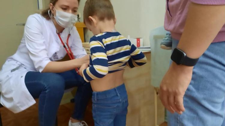 Ставропольские дети получают помощь фонда «Круг добра»