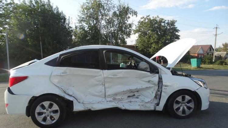 На Ставрополье начинающий водитель устроил ДТП с тремя пострадавшими