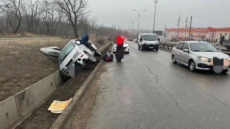 Два человека пострадали в ДТП в Пятигорске по пути на экскурсию