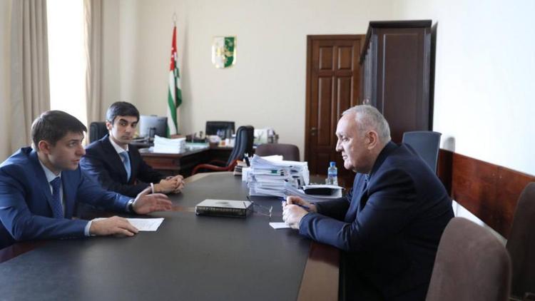 СКФУ расширяет сотрудничество с Абхазией в сфере образования и науки