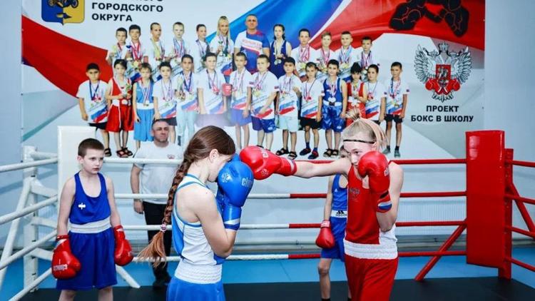 Спортсменка из Кировского округа Ставрополья победила на первенстве СКФО по боксу