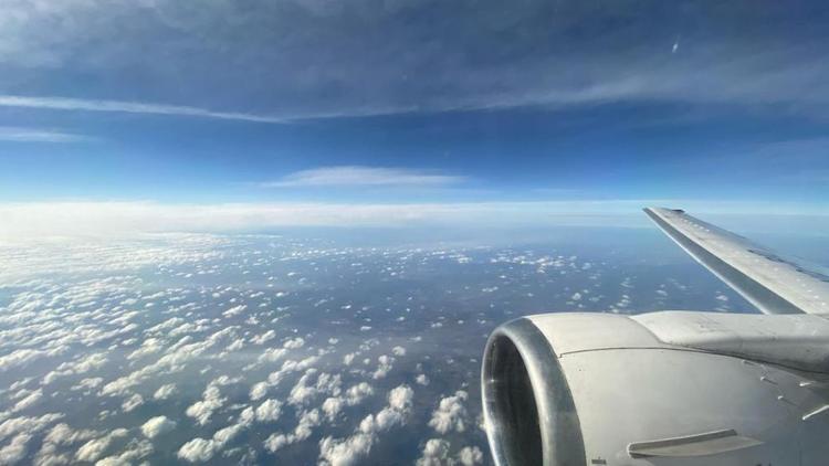 На борту самолёта Москва – Минеральные Воды оштрафовали женщину с электронной сигаретой