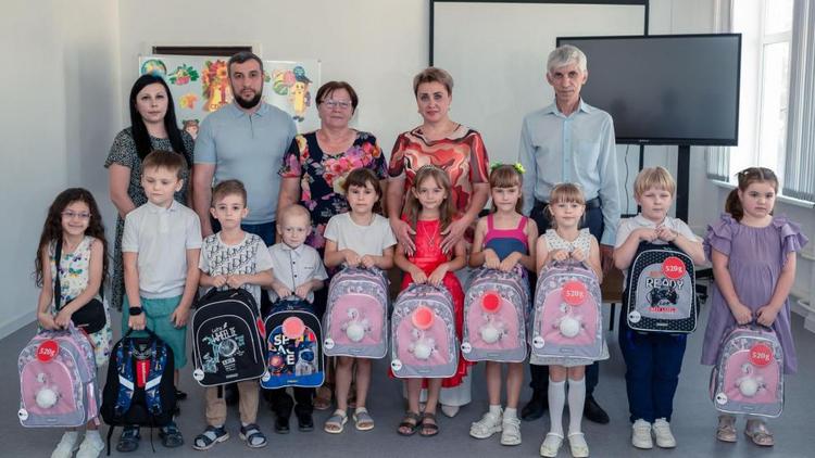 1,9 тысячи первоклассников на Ставрополье получили подарки от КТК