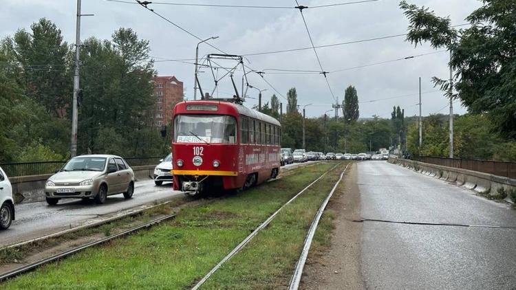 В Пятигорске изменят маршрут двух трамваев из-за ремонтных работ