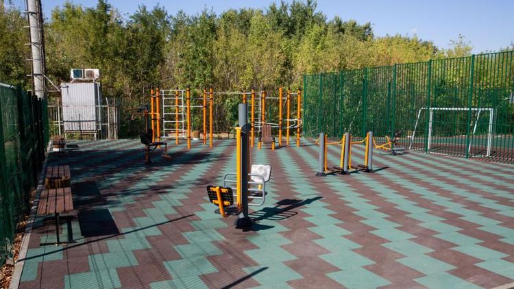 В Ставрополе завершили обустройство двух детских площадок