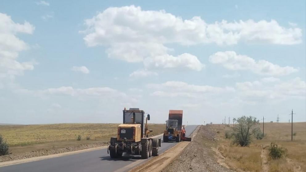 На Ставрополье завершаются ремонтные работы на трассе Сенгилеевское – Новотроицкая