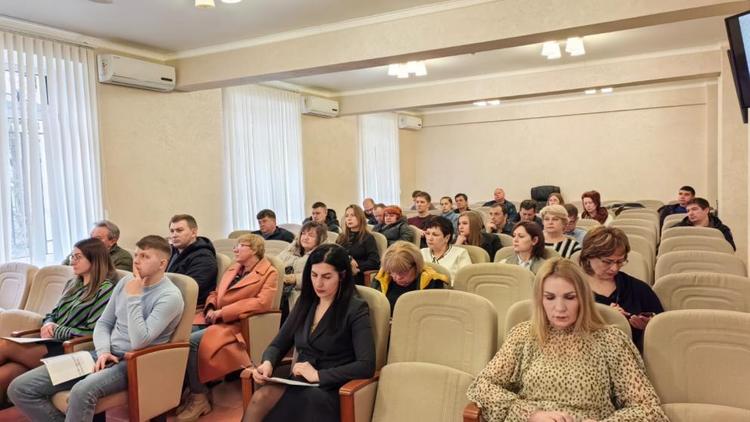 Более 13 тысяч обращений рассмотрели за год в Госжилинспекции Ставрополья