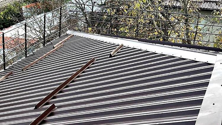 В Иноземцево капитально отремонтировали крышу дома 1970-х годов постройки